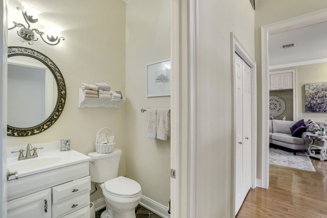 2718 NW 42nd Pl, Cape Coral, FL 33993