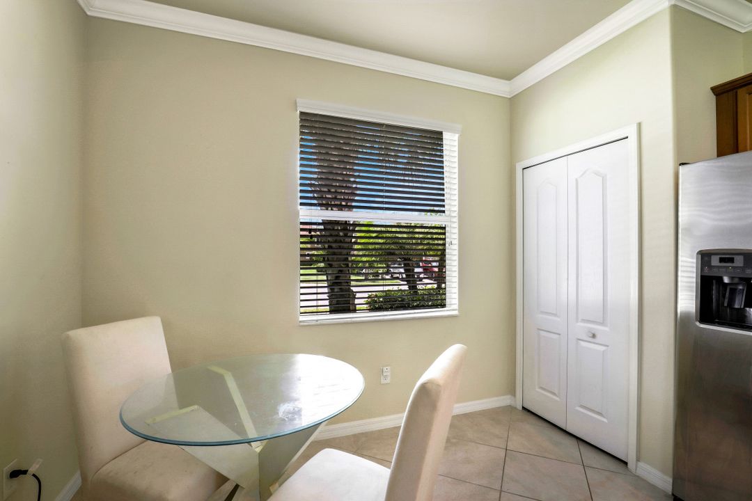 3401 Dandolo Cir, Cape Coral, FL 33909