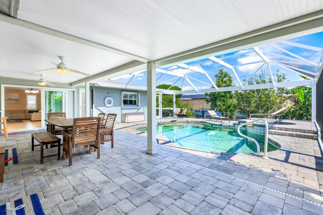 1847 Everest Pkwy, Cape Coral, FL 33904