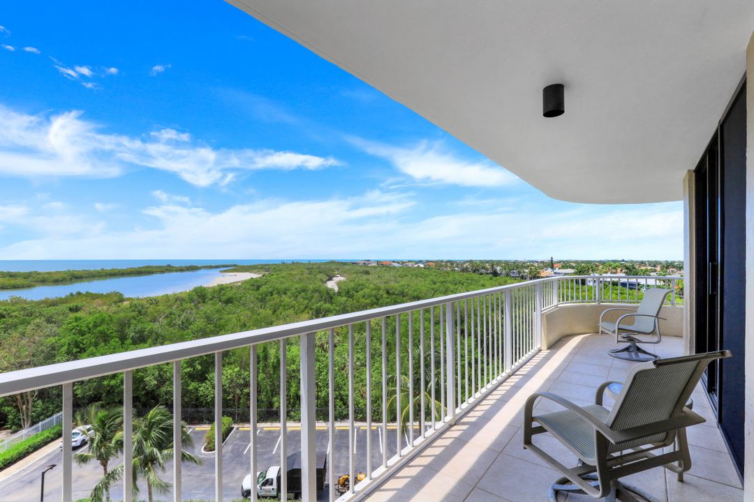 440 Seaview Ct #703, Marco Island, FL 34145