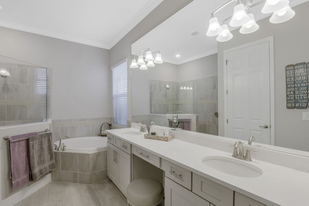 15272 Blue Bay Cir, Estero, FL 33913