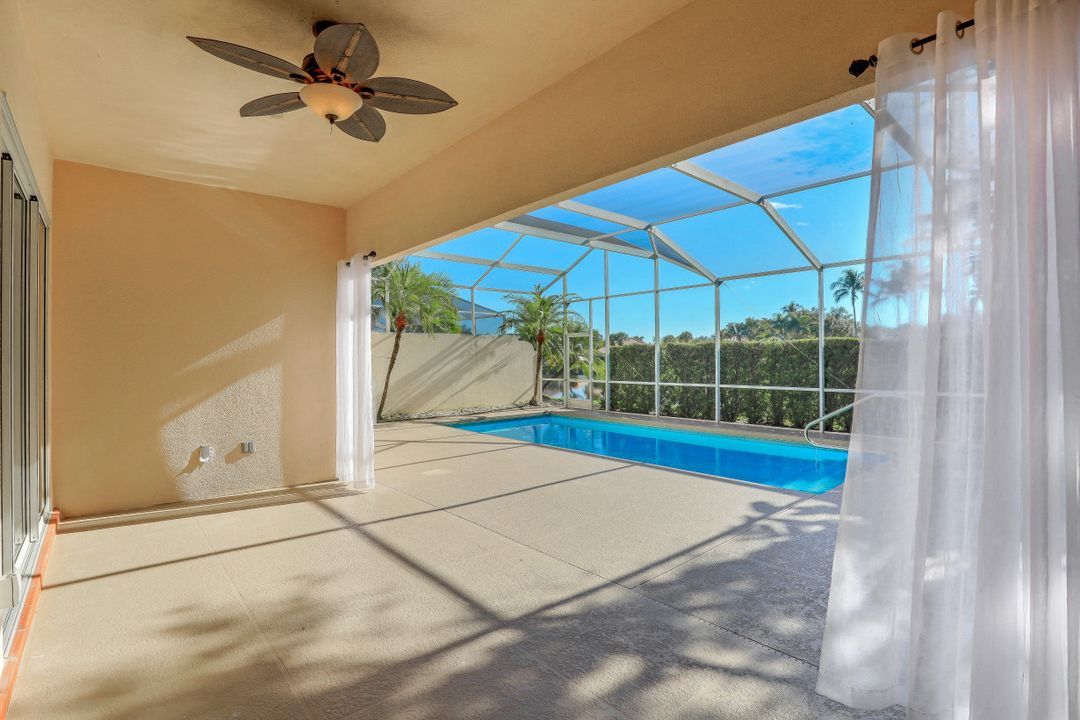 3400 Donoso Ct, Naples, FL 34109