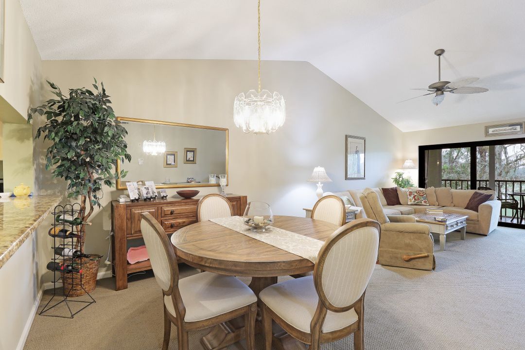 5767 Deauville Cir #D-303, Naples, FL 34112