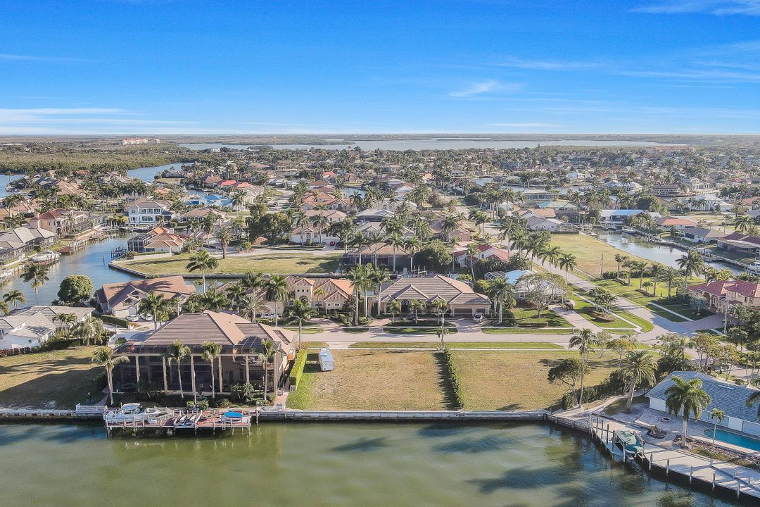 1878 Cascade Ct, Marco Island, FL 34145