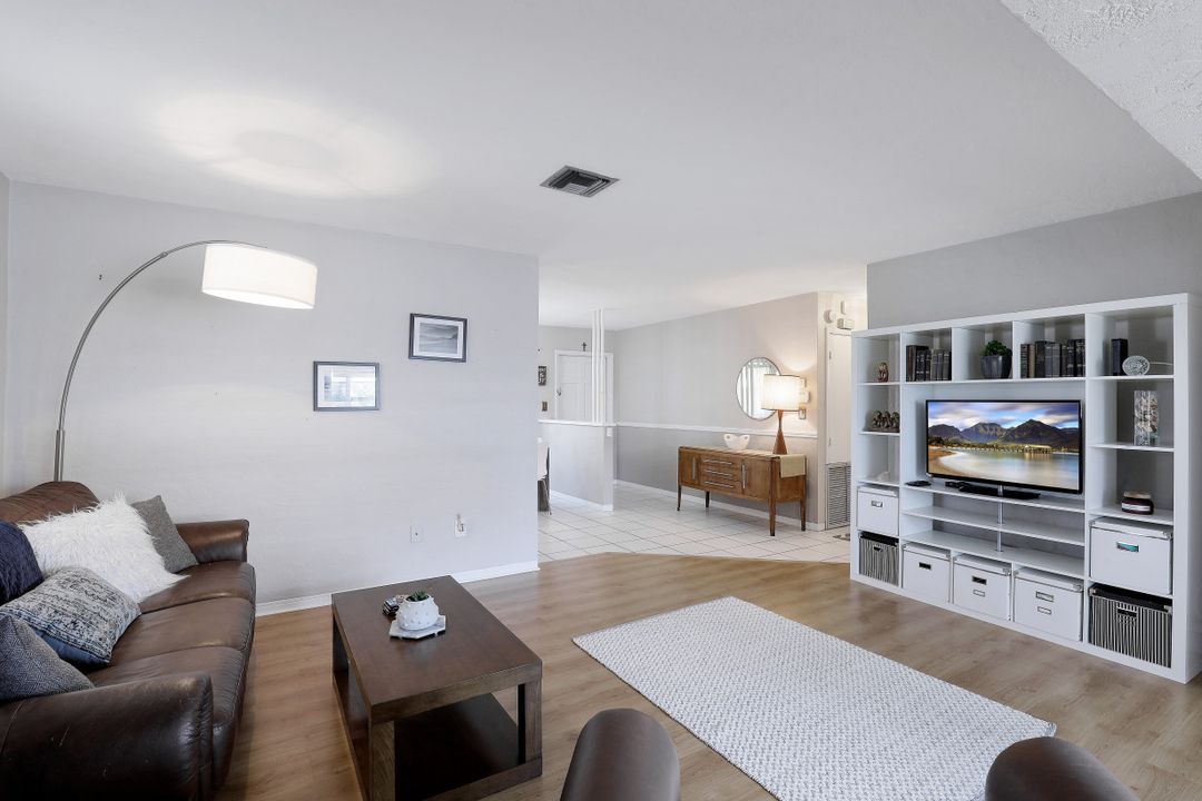 1442 Byron Rd, Fort Myers, FL 33919