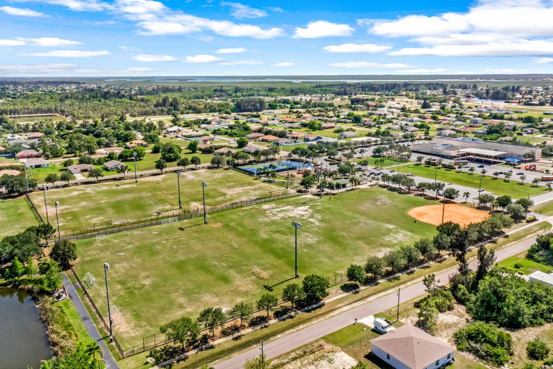 2105 NW 3rd Terrace, Cape Coral, FL 33993