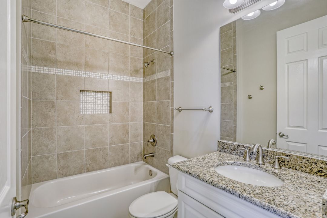 11571 Meadowrun Cir, Fort Myers, FL 33913