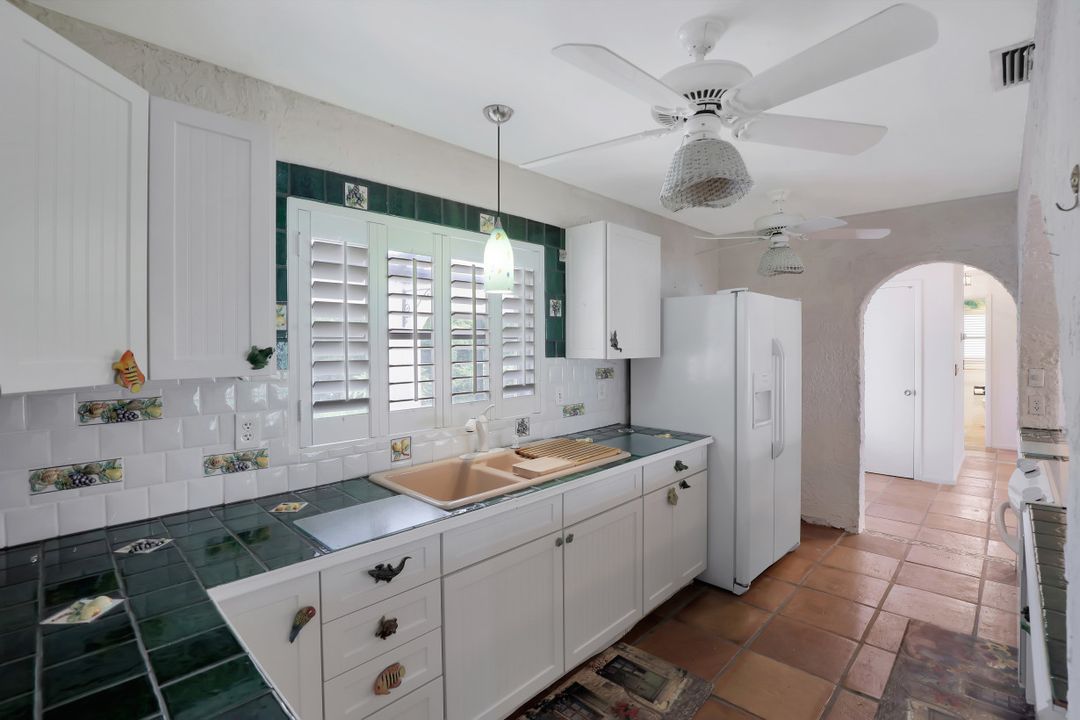 2511 SE 19th Pl, Cape Coral, FL 33904