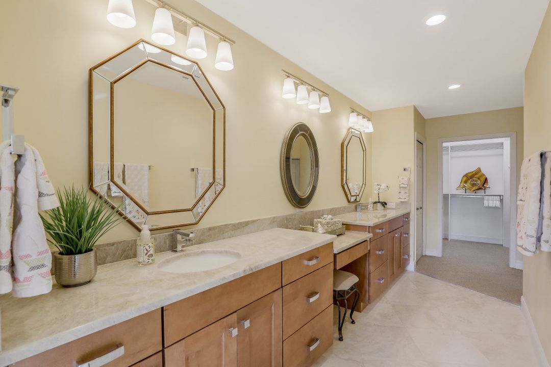 8430 Abbington Cir #C-23, Naples, FL 34108