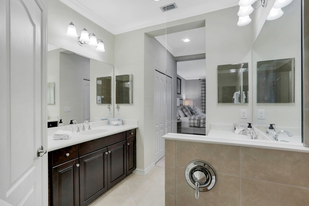 4569 Waterscape Ln, Fort Myers, FL 33966