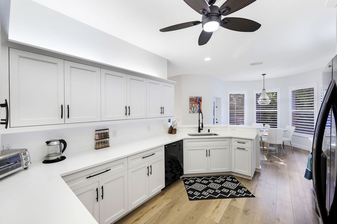 28388 Del Lago Way, Bonita Springs, FL 34135