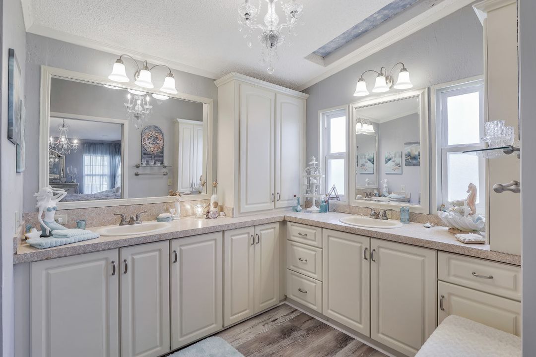 16240 Durham Ave, Fort Myers, FL 33908