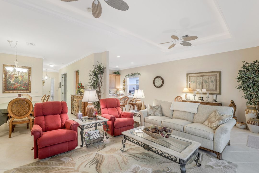 3599 Grand Cypress Dr, Naples, FL 34119