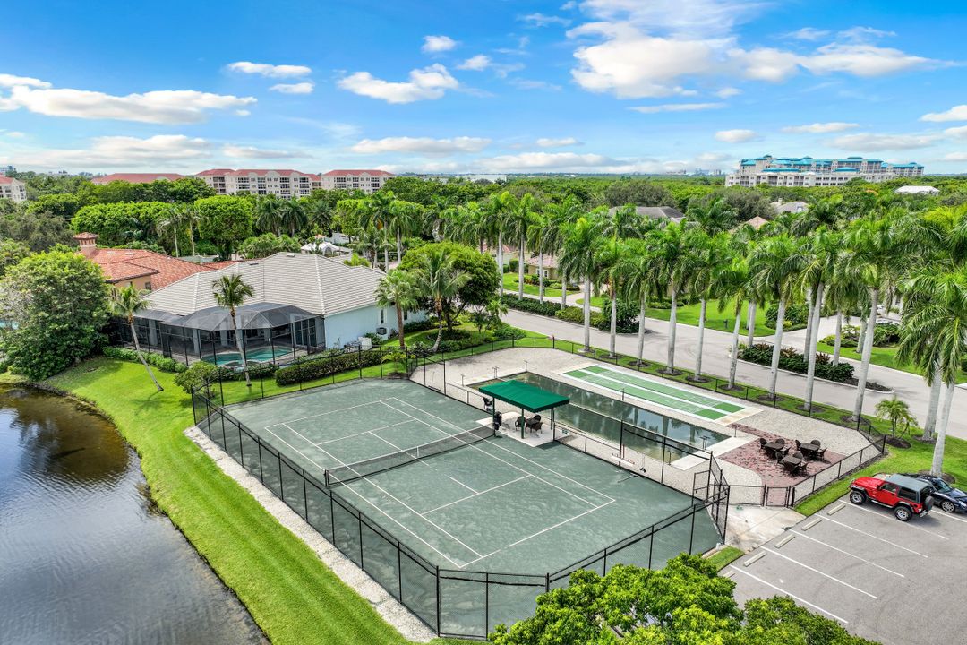 15720 Chatfield Dr, Fort Myers, FL 33908