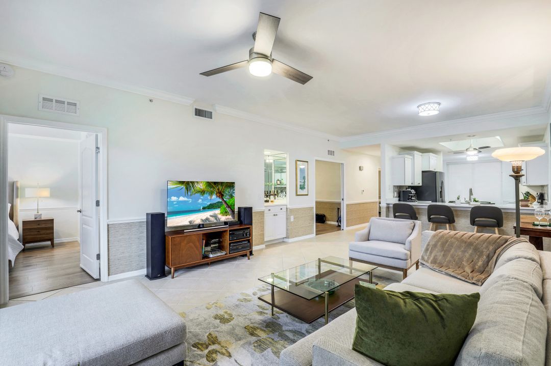 2870 Cypress Trace Cir #1713, Naples, FL 34102