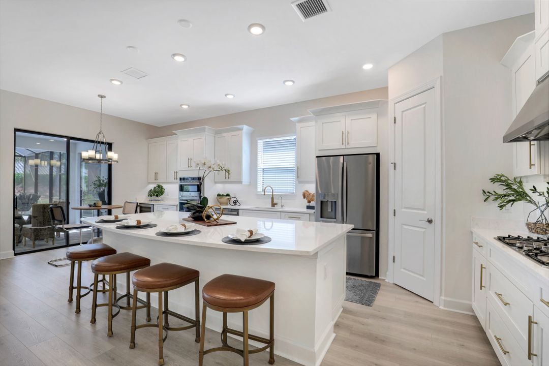 8924 Cappello Ct, Naples, FL 34119