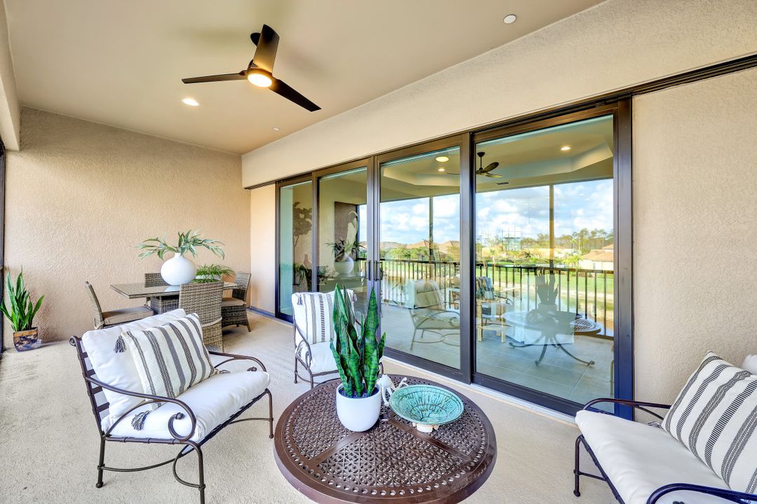 9645 Montelanico Loop #203, Naples, FL 34119