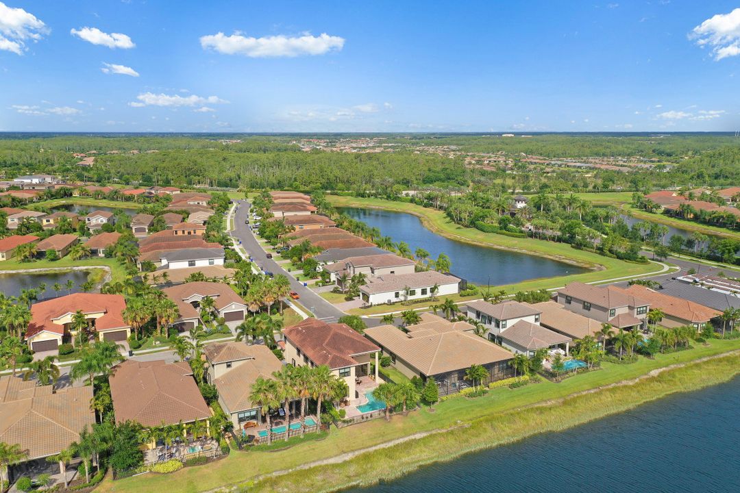 11784 Meadowrun Cir, Fort Myers, FL 33913