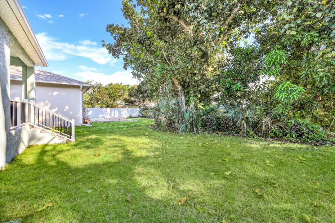 10004 Connecticut St, Bonita Springs, FL 34135