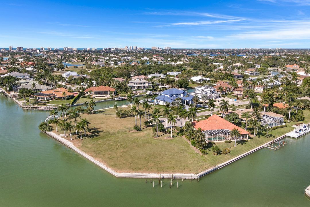 991 Scott Dr, Marco Island, FL 34145