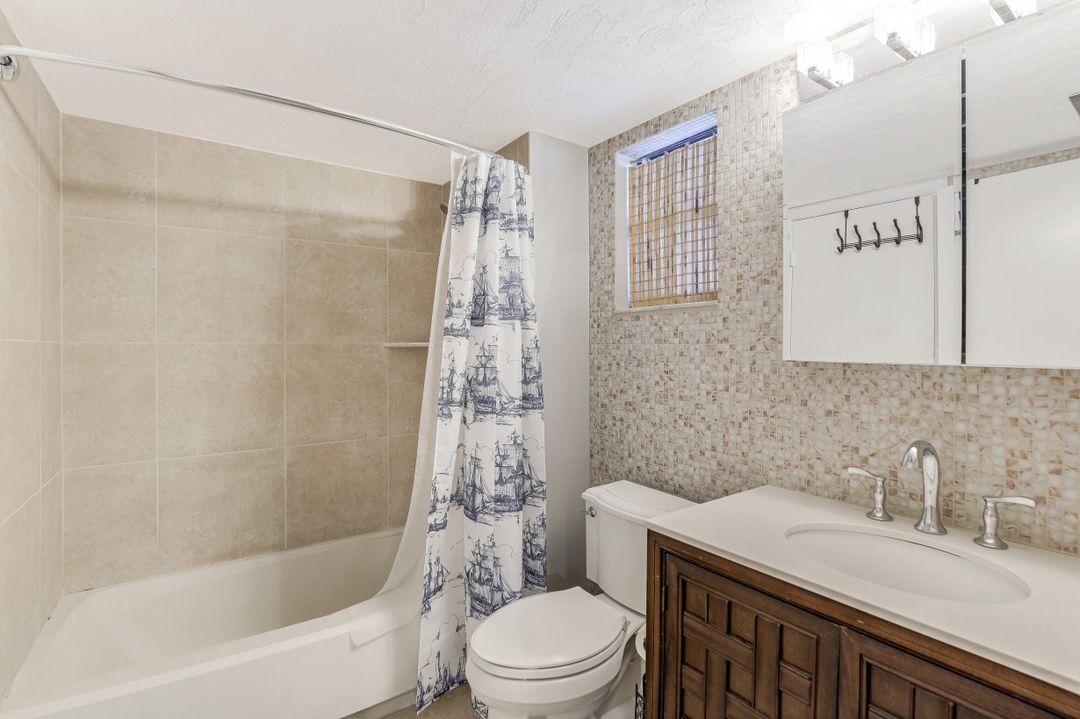 1012 Anglers Cove #D-503, Marco Island, FL 34145