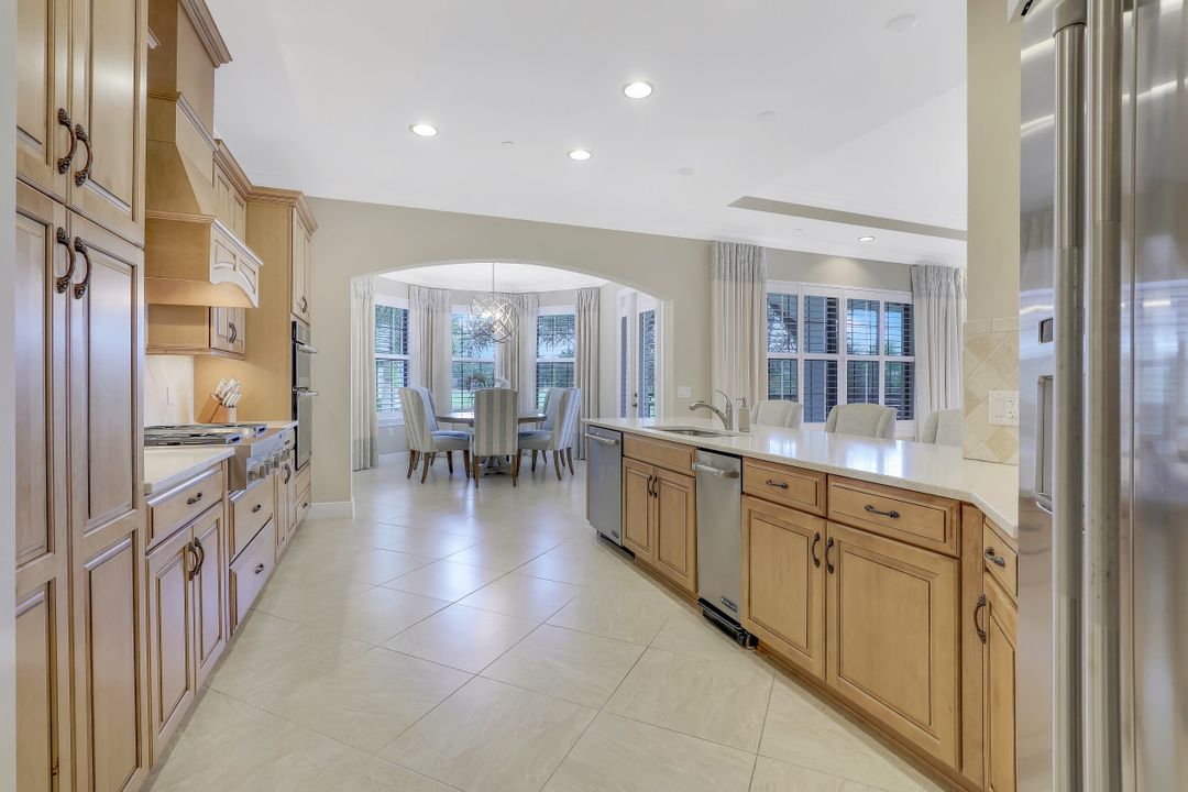 16440 Carrara Way #101, Naples, FL 34110