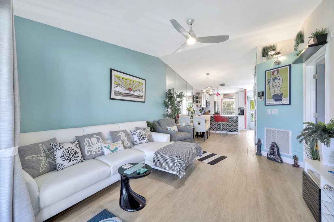 651 W Elkcam Cir #824, Marco Island, FL 34145