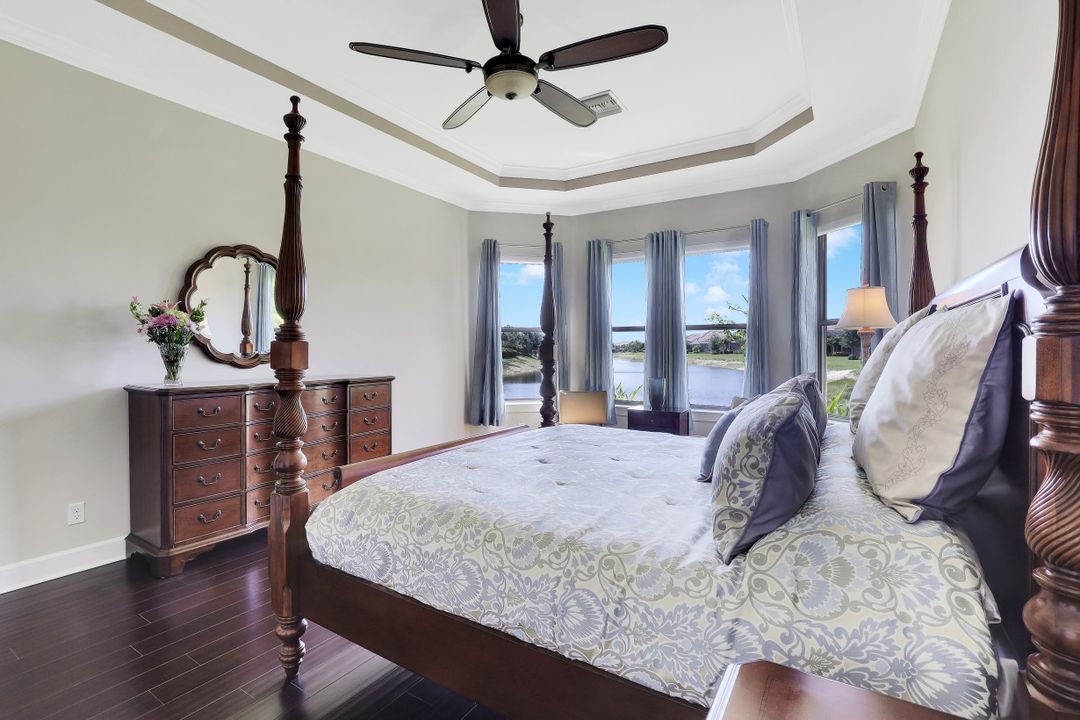 9123 Trivoli Terrace, Naples, FL 34119