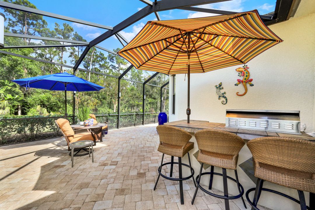 2303 Somerset Pl, Naples, FL 34120