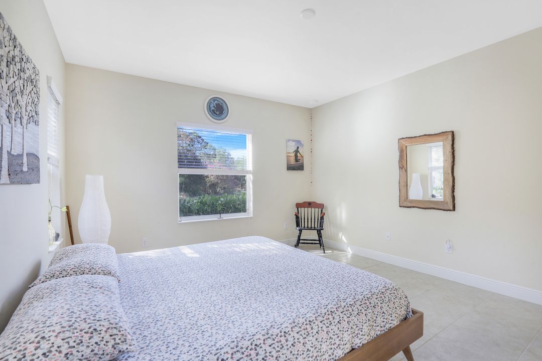 3771 Canopy Cir, Naples, FL 34120