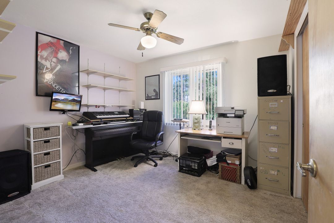 2207 SW 38th Terrace, Cape Coral, FL 33914
