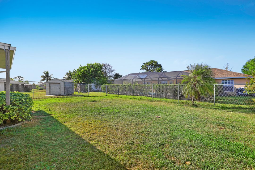 505 Layton Pl, Lehigh Acres, FL 33936