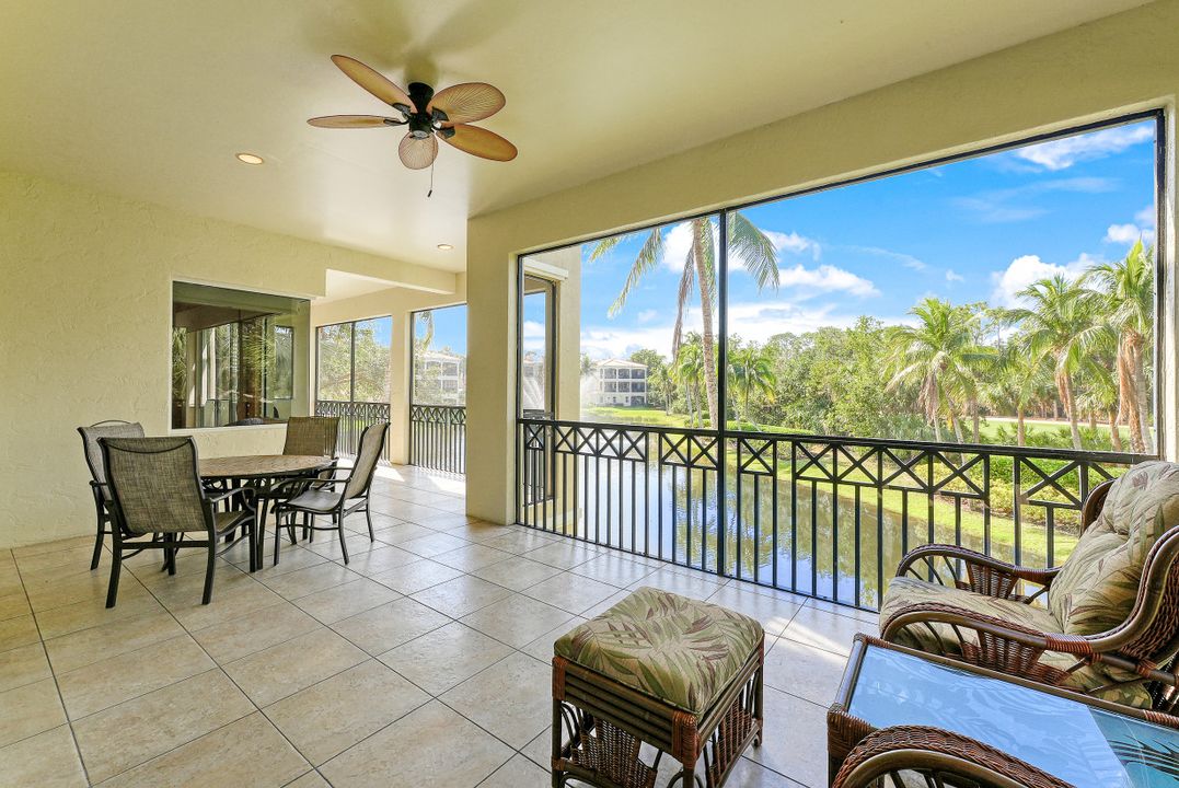 2613 Estrella Dr #18-2, Naples, FL 34109