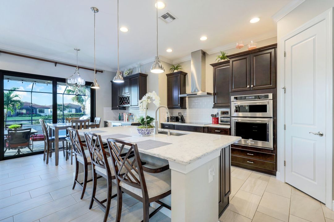 11866 White Stone Dr, Fort Myers, FL 33913