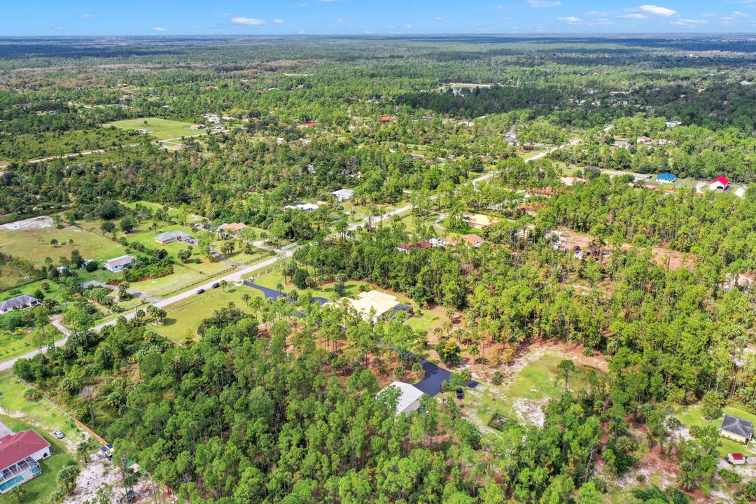 562 14th St SE, Naples, FL 34102