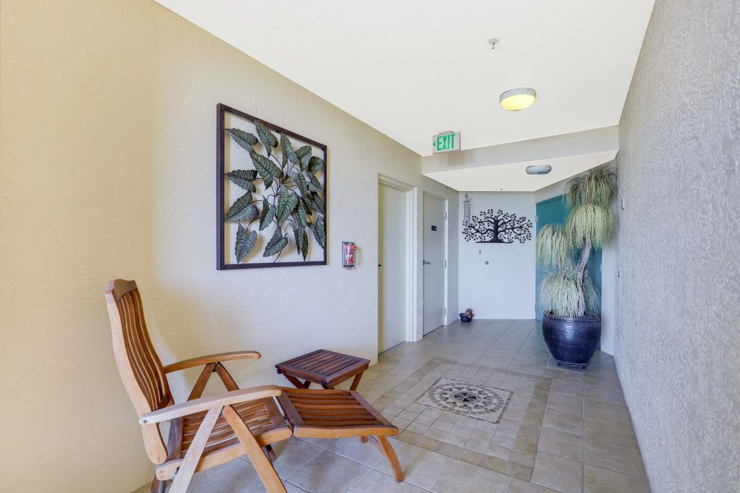 980 Cape Marco Dr, Marco Island, FL 34145