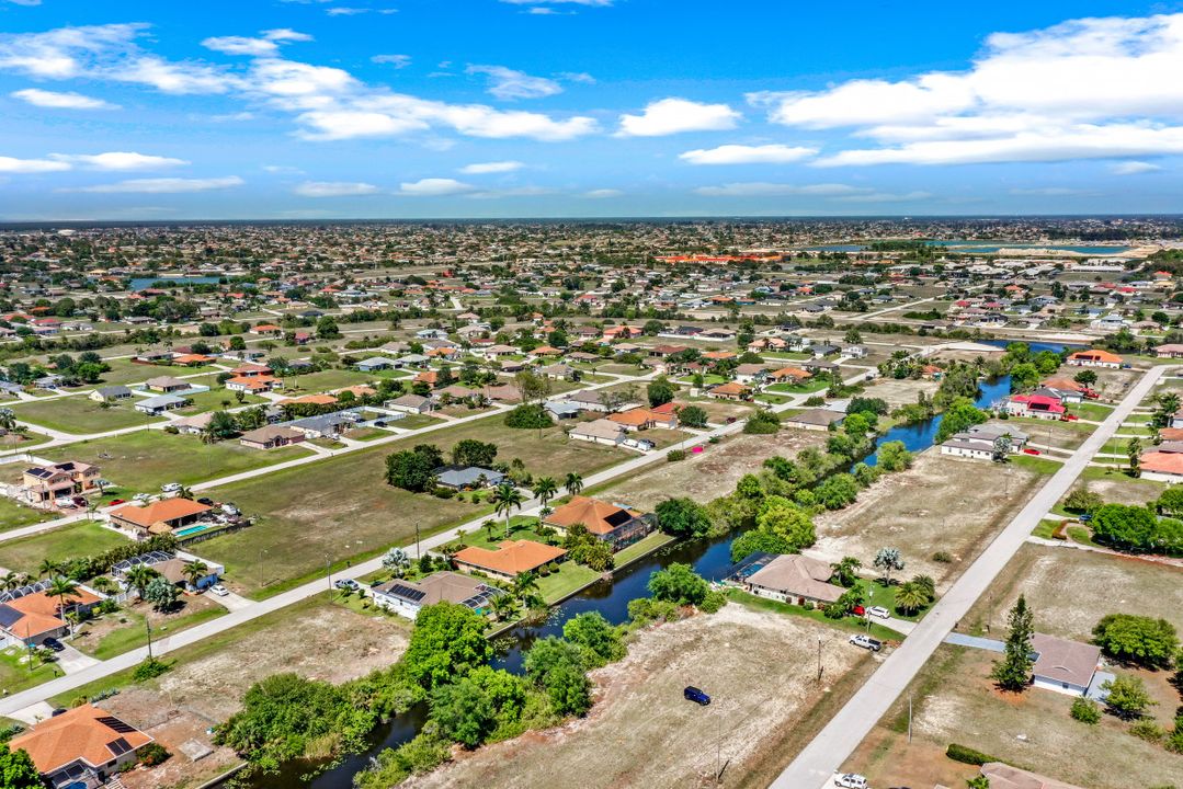 2105 NW 3rd Terrace, Cape Coral, FL 33993