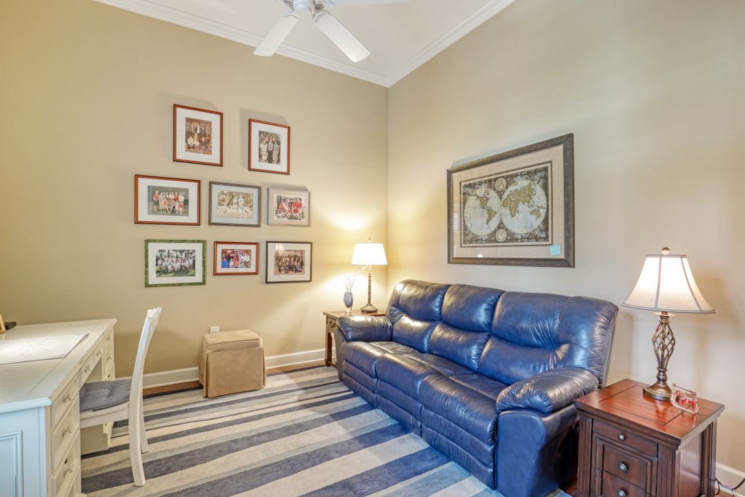 9364 Marble Stone Dr, Naples, FL 34120