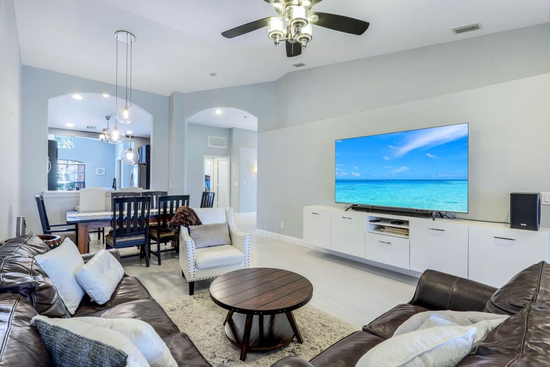 15206 Cortona Way, Naples, FL 34120