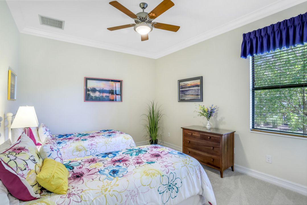 9225 Esplanade Blvd, Naples, FL 34119