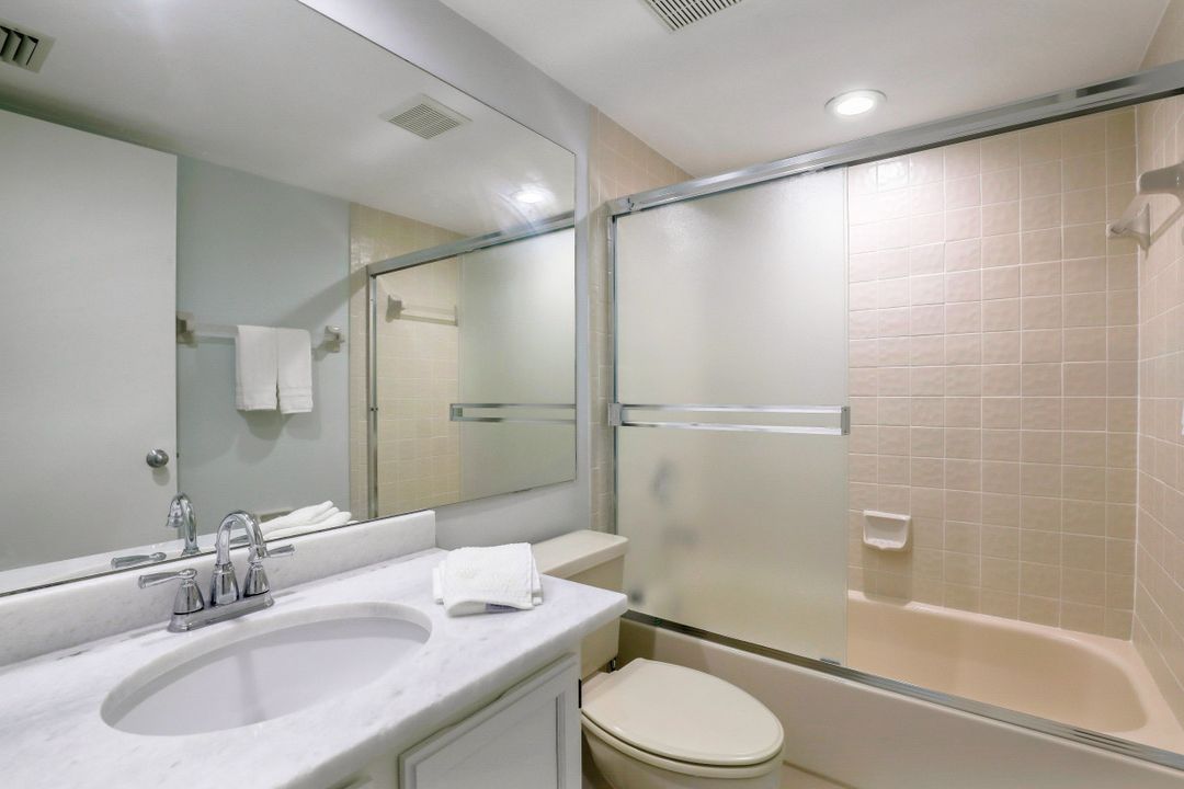 16957 Villas Square, Fort Myers, FL 33908