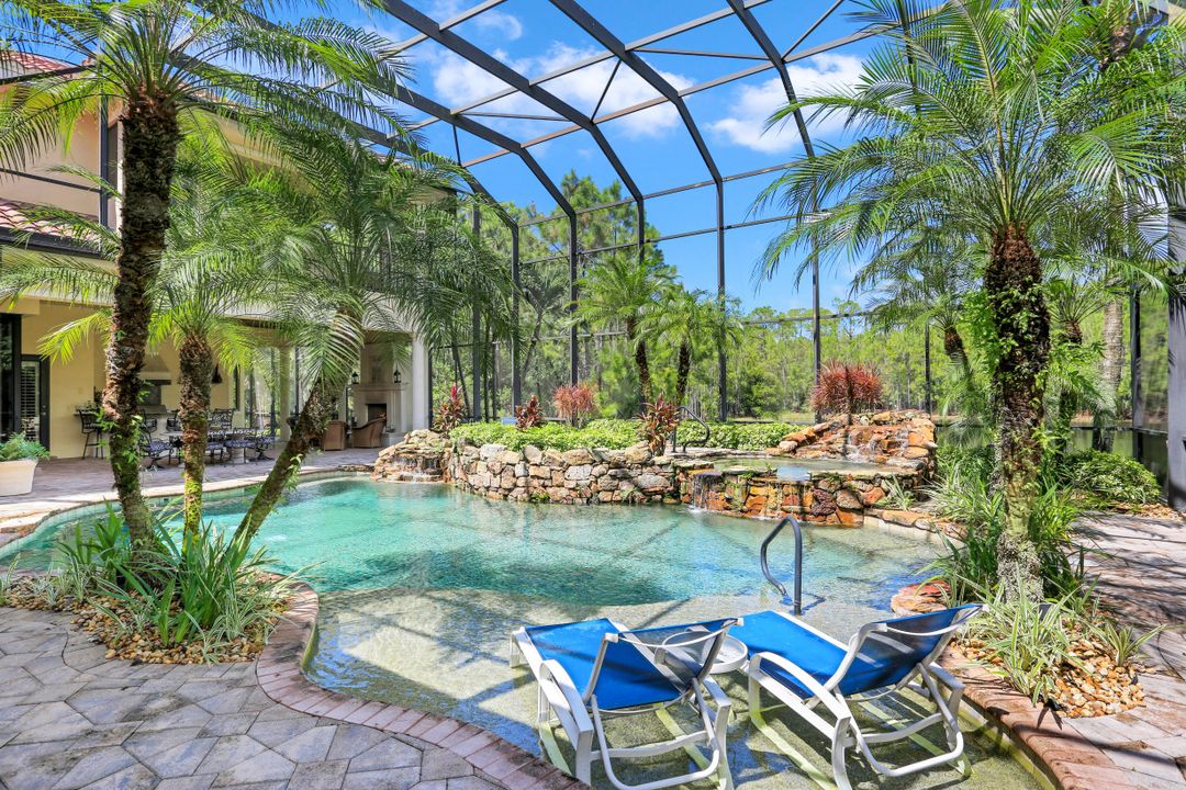 9381 Lakebend Preserve Ct, Estero, FL 34135