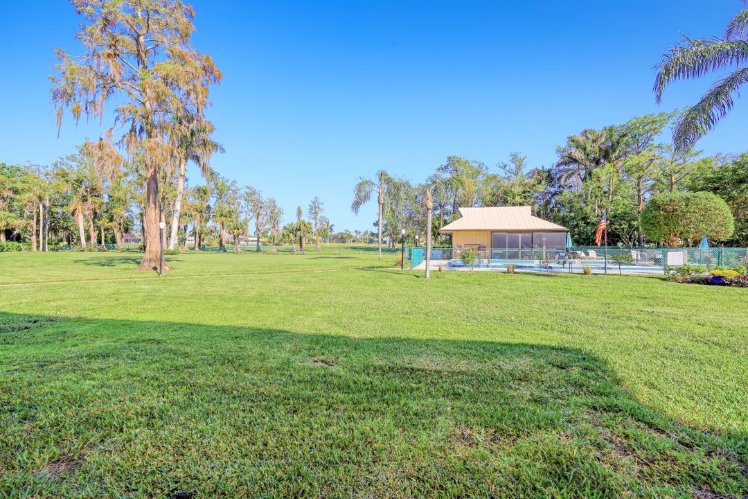 85 St Andrews Blvd #106, Naples, FL 34113