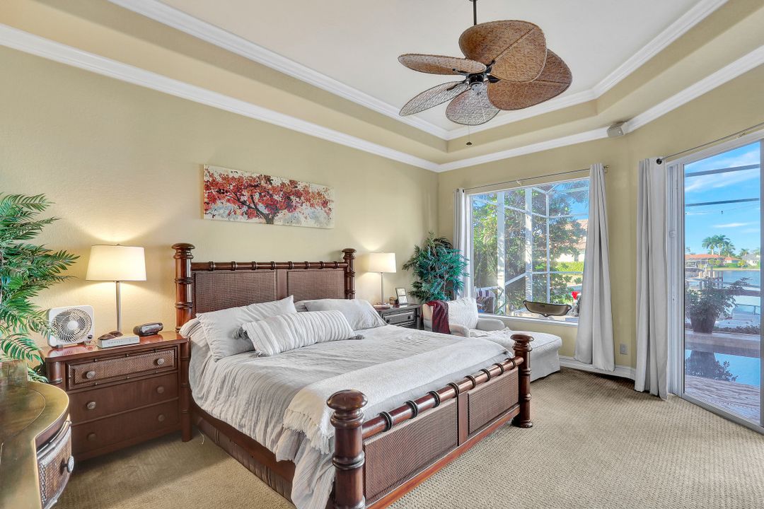 138 S Bahama Ave, Marco Island, FL 34145