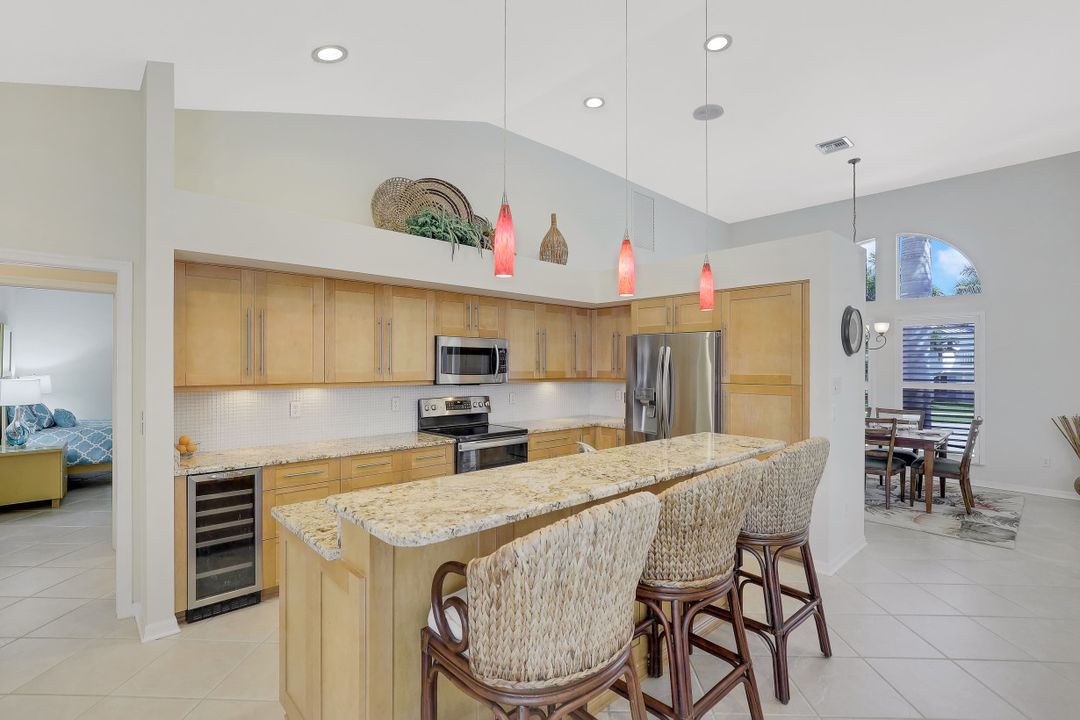 427 Swiss Ct, Marco Island, FL 34145