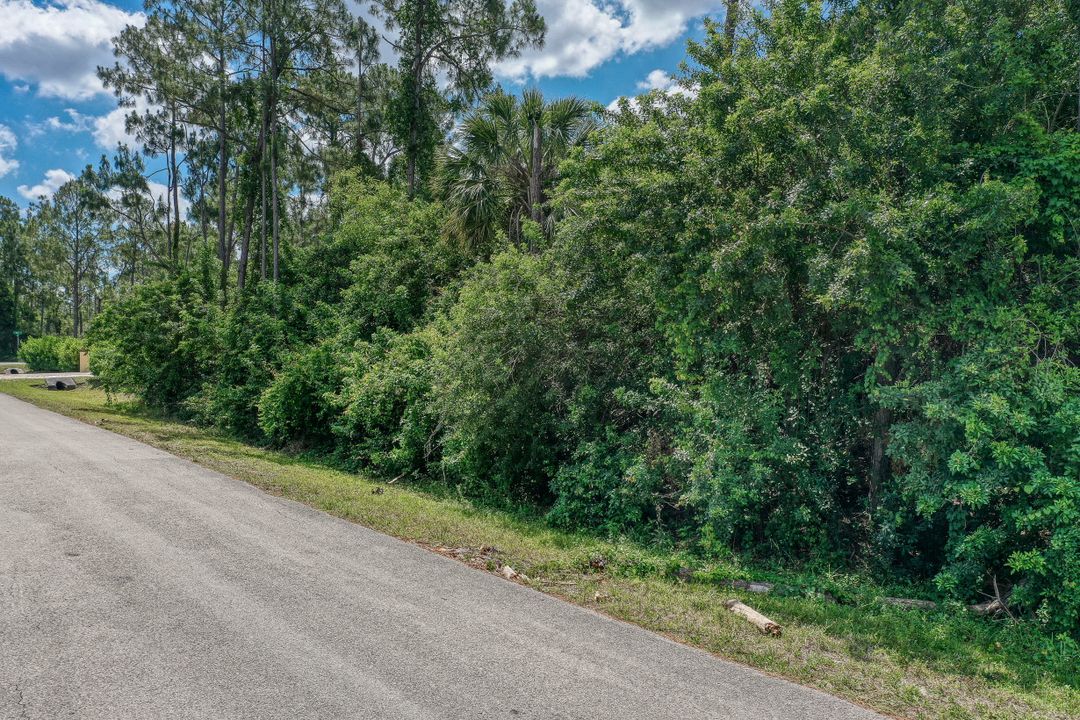 24th Ave NE, , FL 34120