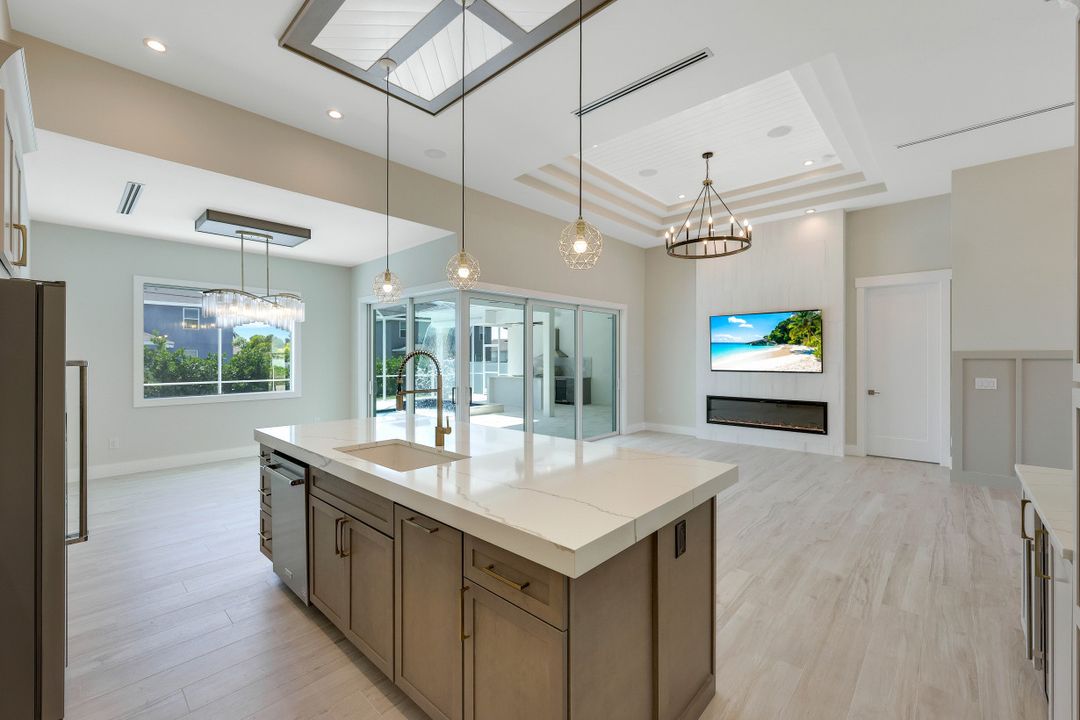 4604 SW 9th Ave, Cape Coral, FL 33914