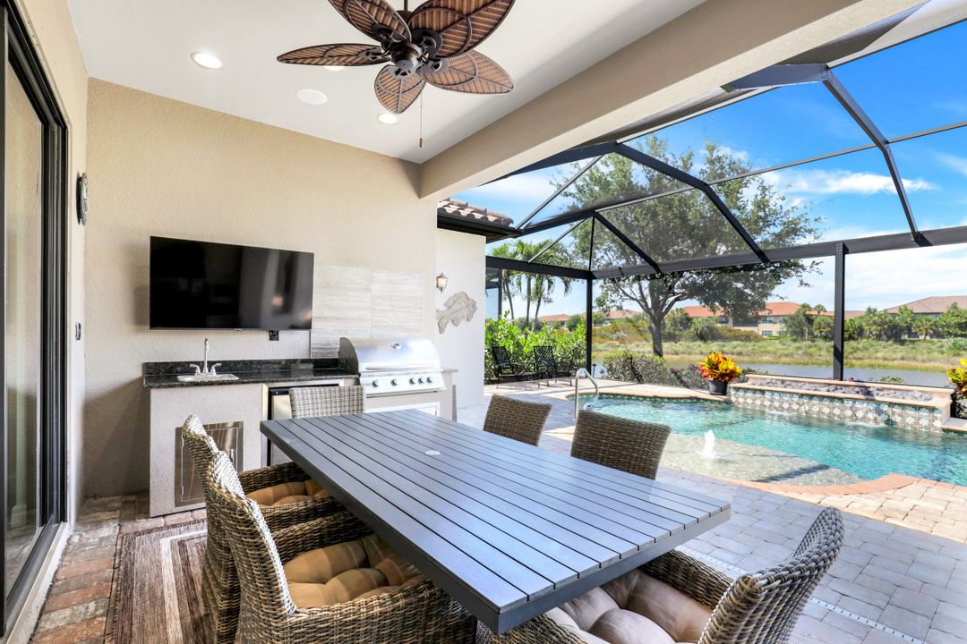 8697 Cavano St, Naples, FL 34119