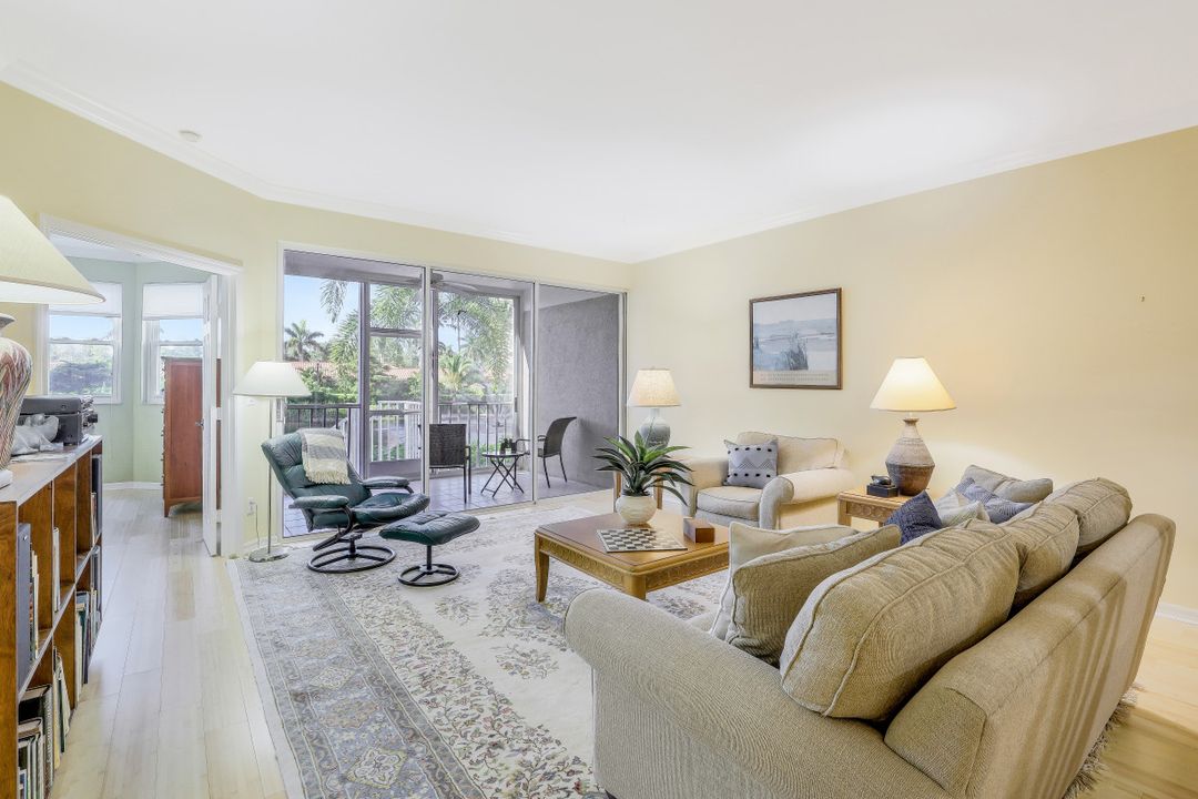 6549 Marissa Loop #21, Naples, FL 34108