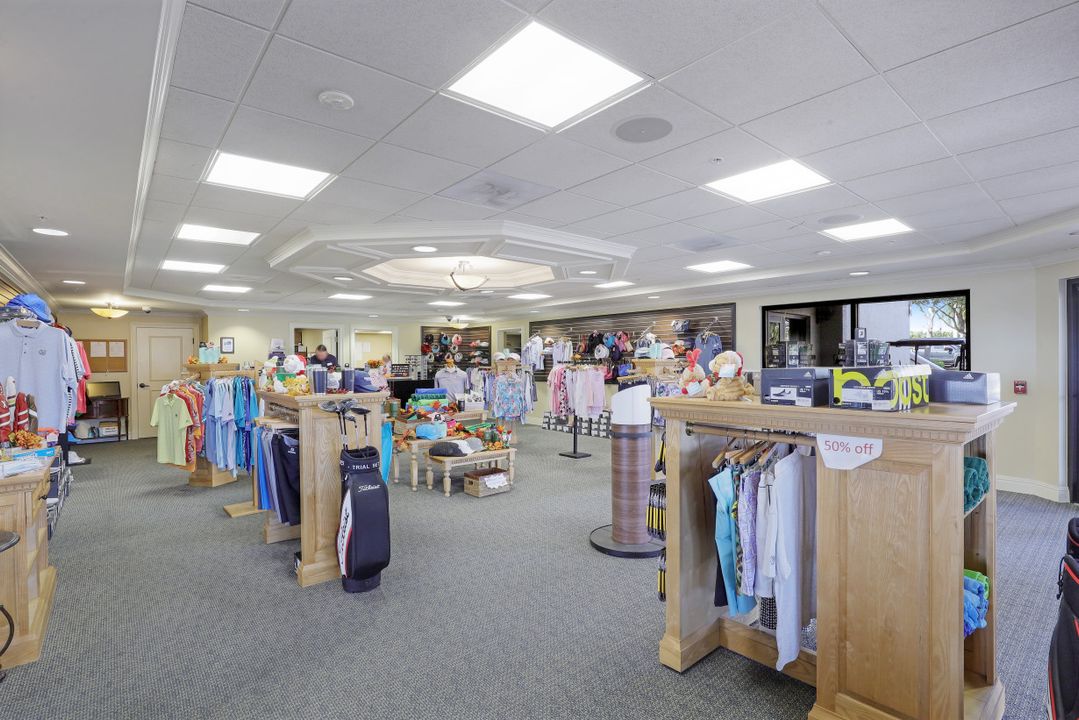 10498 Smoke House Bay Dr #201, Naples, FL 34120